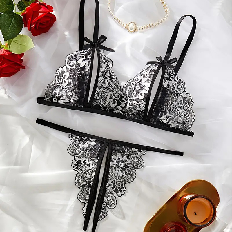 Black Hot Crotchless Sexy Wome - Lace Bralette Set ulasan dan harga